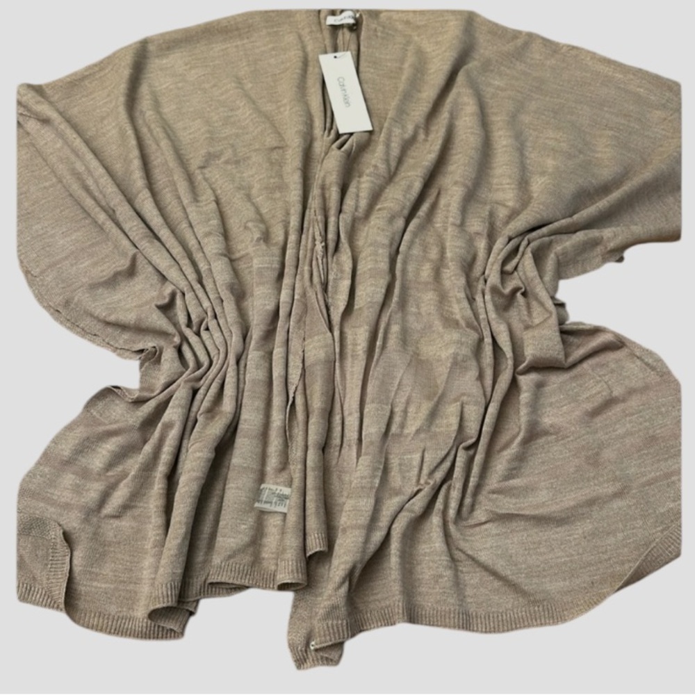 CALVIN KLEIN kimono shawl